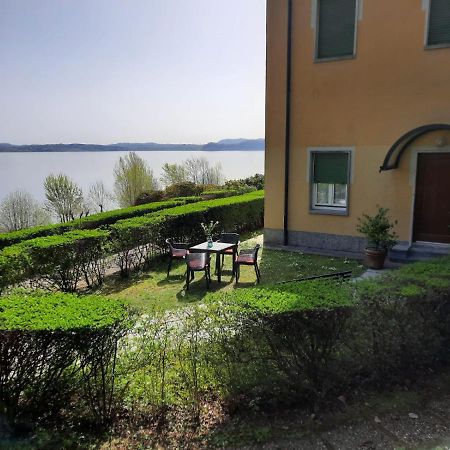 Appartamento GIOIOSA 2 con giardino e vista Lago Maggiore Belgirate Esterno foto